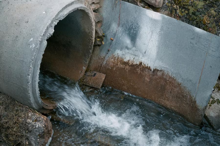 Provocări și soluții în reabilitarea rețelelor vechi de canalizare